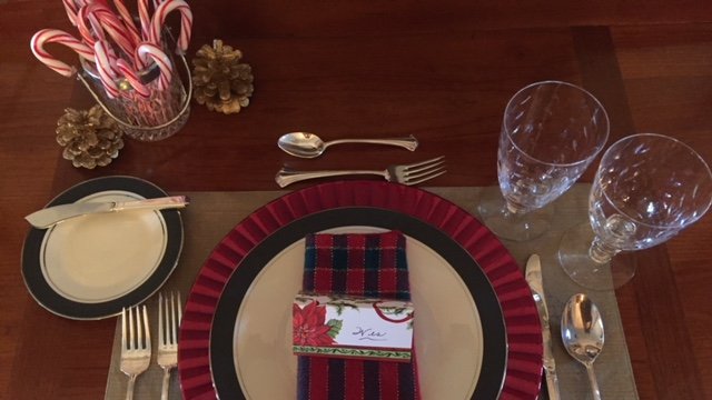 holiday table place setting