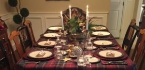 how to set table for holiday dinner