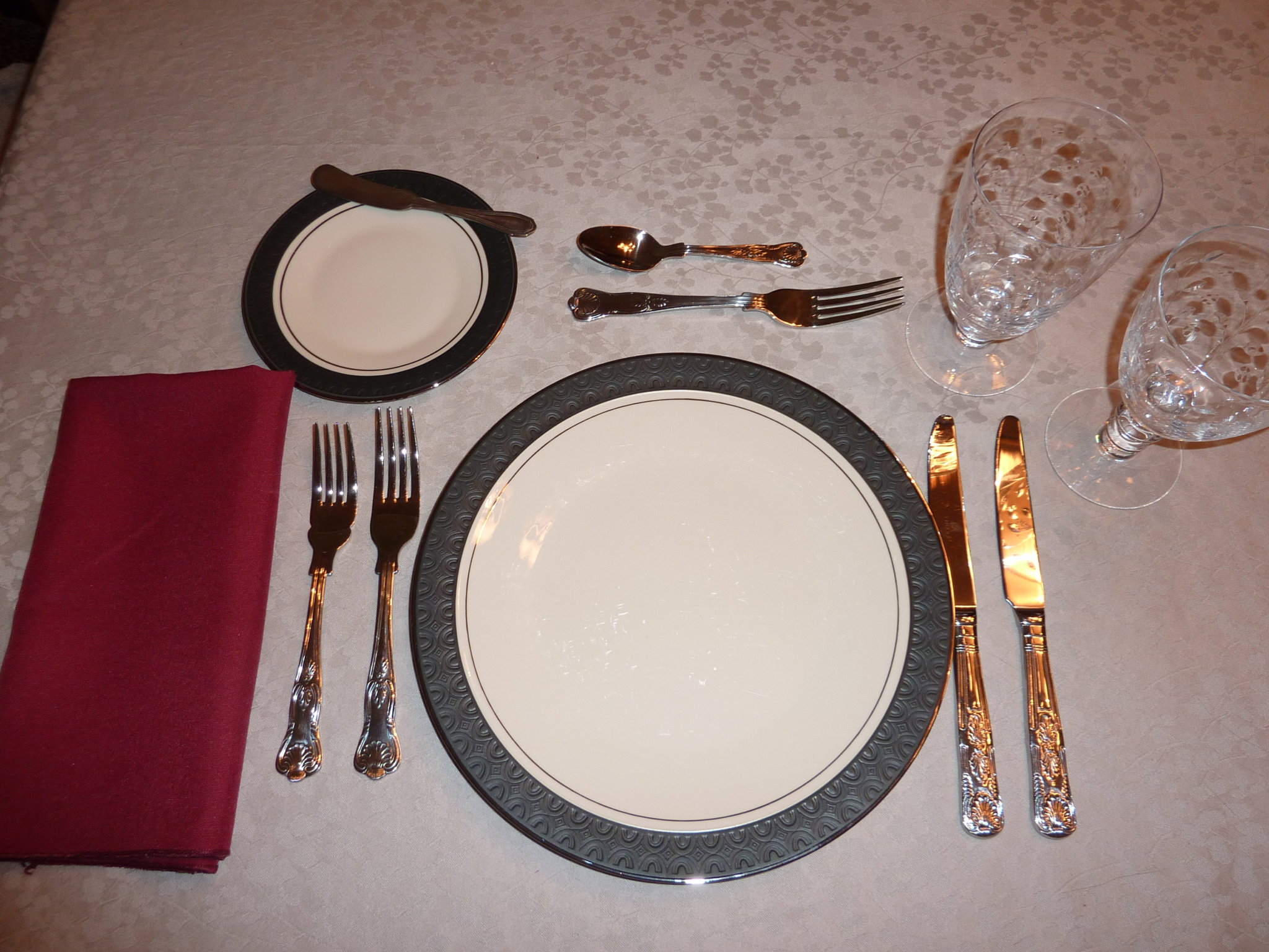 5 Ways To Rock Your Dining Etiquette Rachel Wagner Etiquette & Protocol
