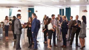 9 networking tips for anyone, including introverts